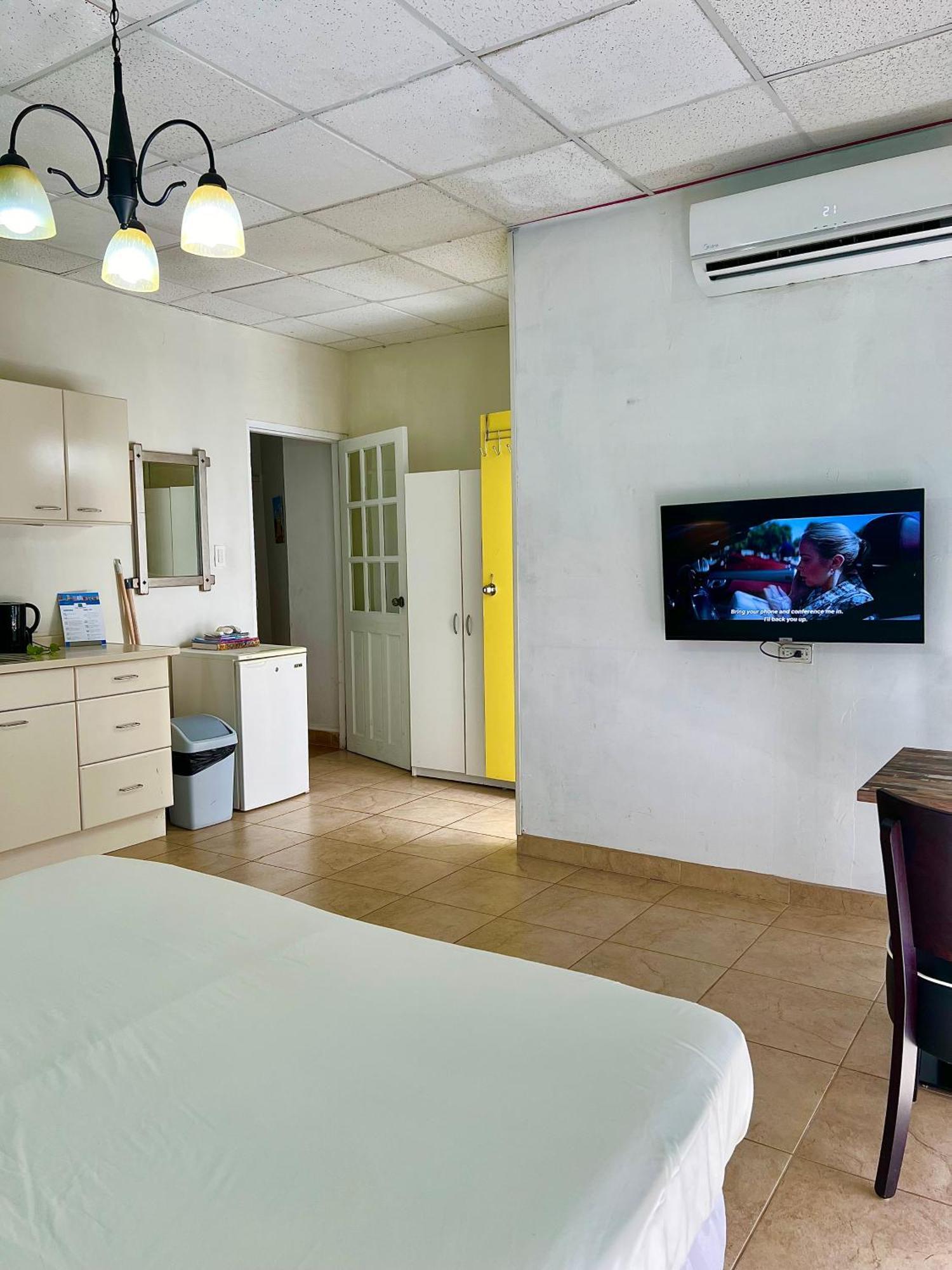 Dushi Apartments Willemstad Exterior photo